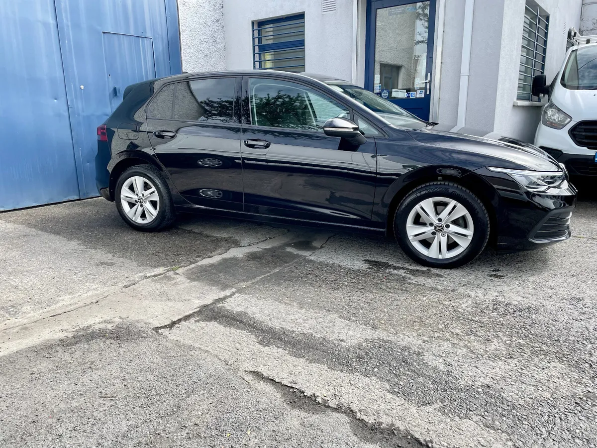 Volkswagen Golf Life 2.0TDI 115PS 2 Seat Van.2022 - Image 2
