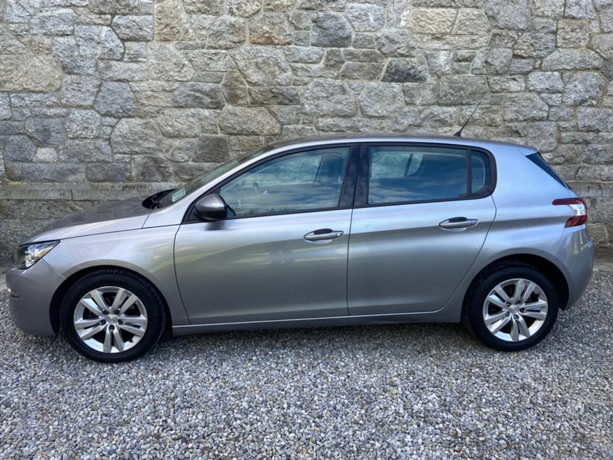 Peugeot 308 ACTIVE 1.6 BLUE HDI 100**//**€180 ROAD - Image 4