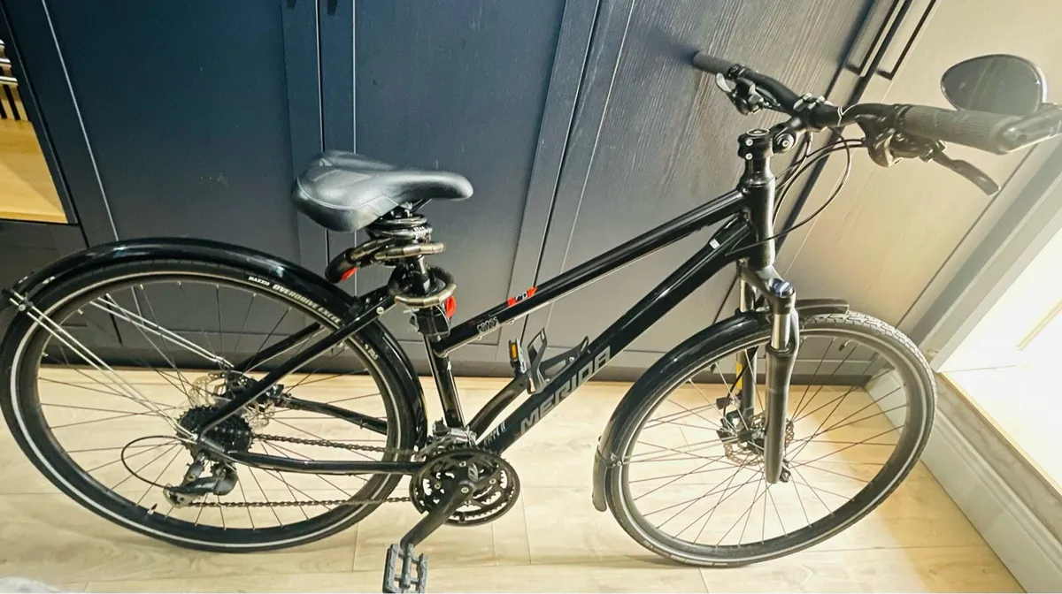 Merida Crossway 100 - Image 1