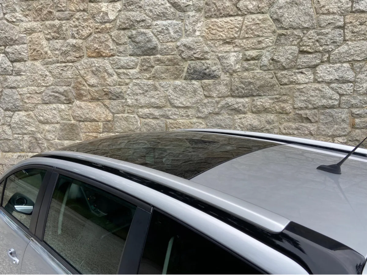Peugeot 5008 ACTIVE 1.2 130 //**7 SEATER**//**ONLY - Image 4
