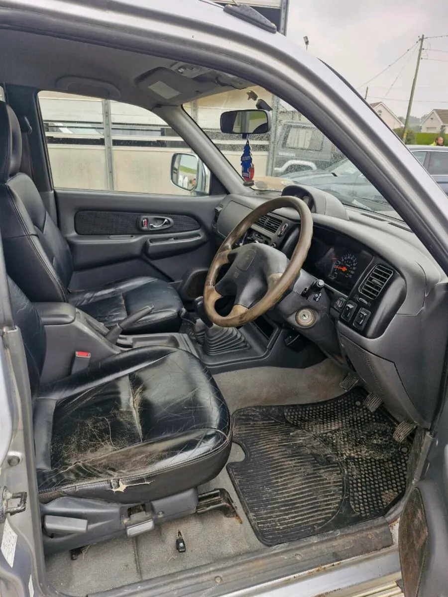 Mitsubishi L200 - Image 2