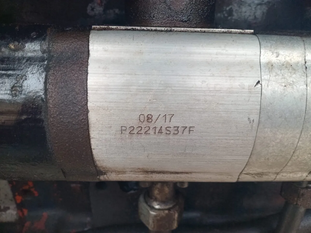 Wanted Hyd pump for Deutz dx6.30 tractor - Image 4