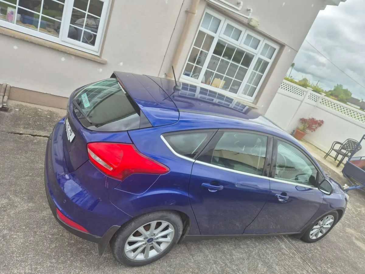 181 Ford Focus - Image 2