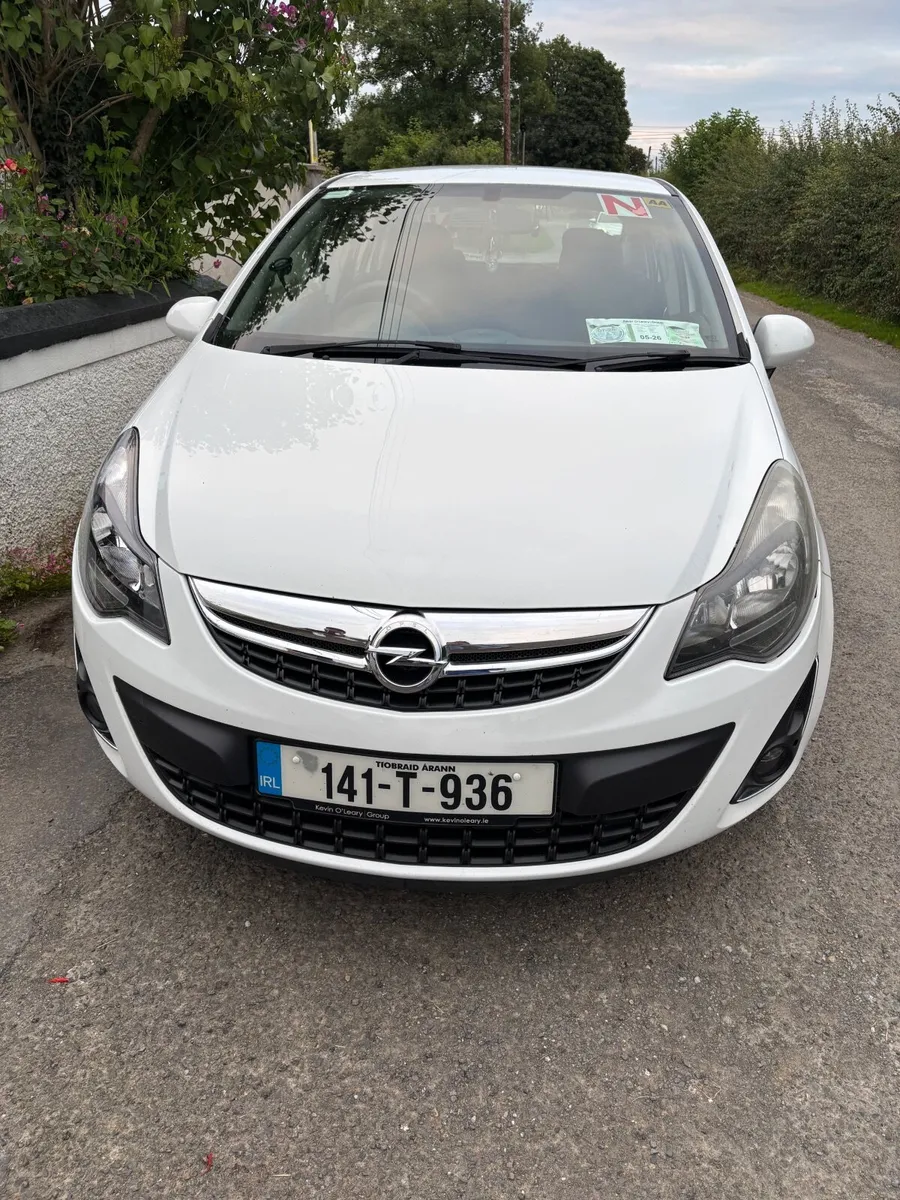 Opel Corsa 2014 - Image 1