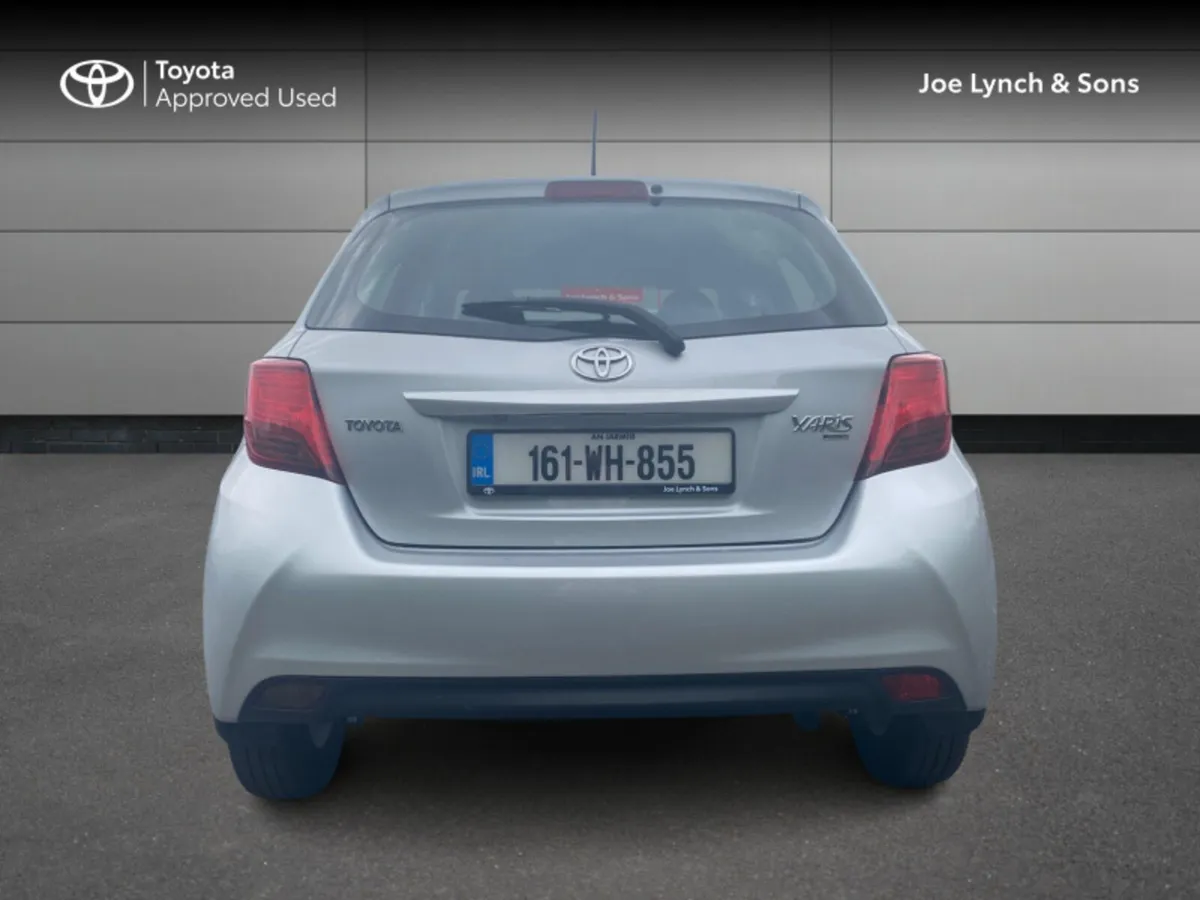 Toyota Yaris YARIS 1.33 5DR LUNA - Image 4