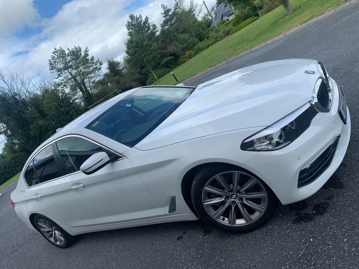 Car - Image 2