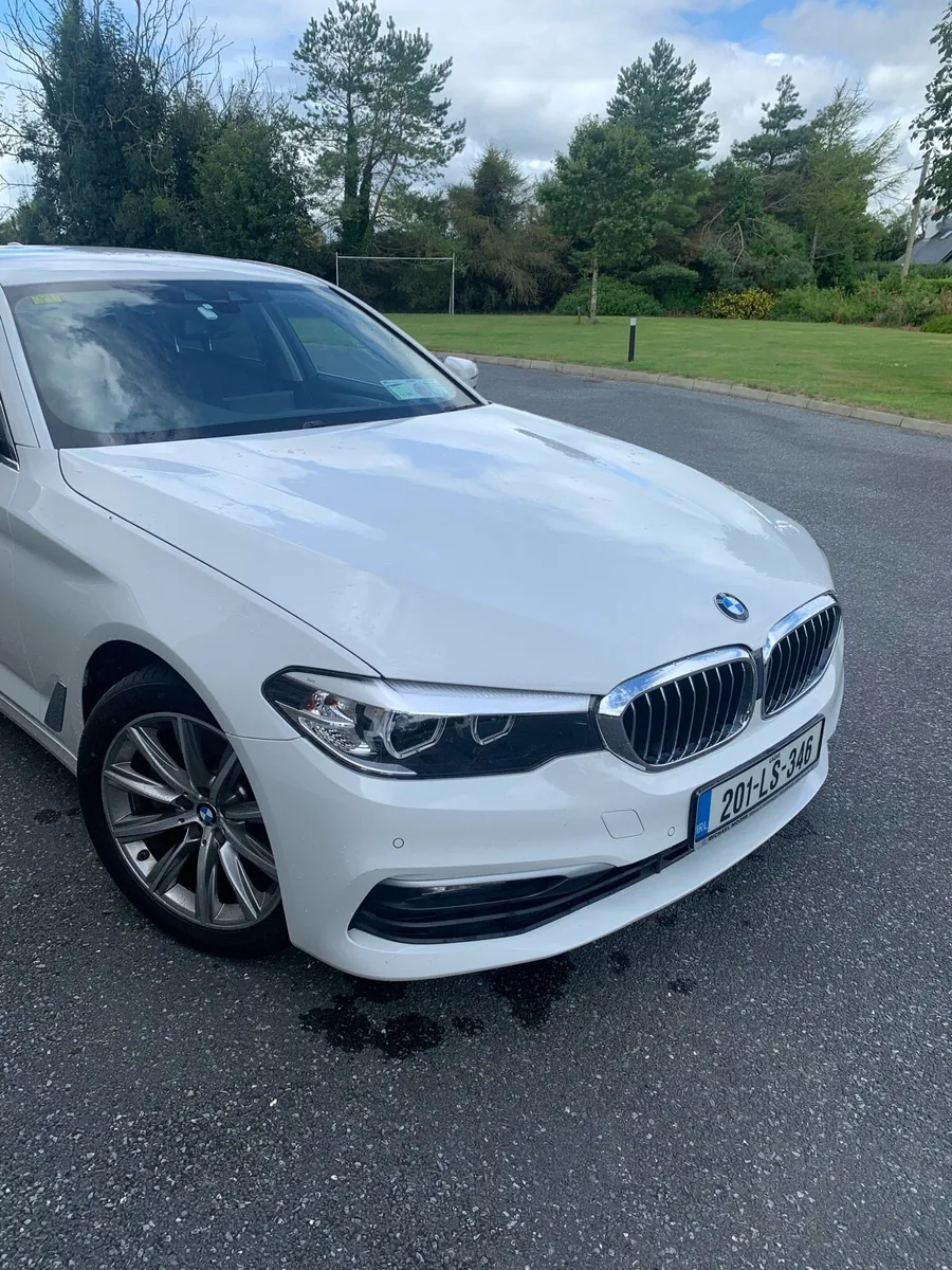 Car - Image 4