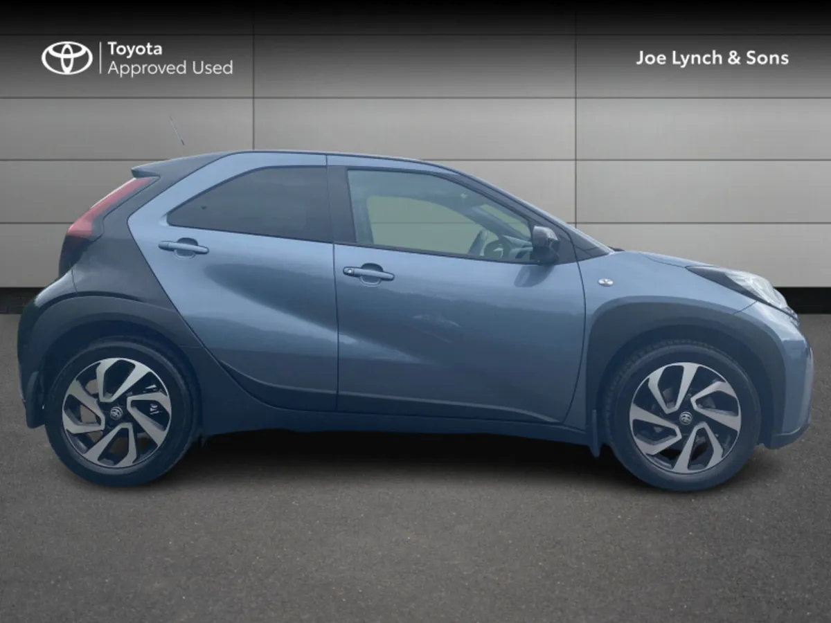 Toyota Aygo X Design Bi-Tone 1.0 5Dr - Image 3