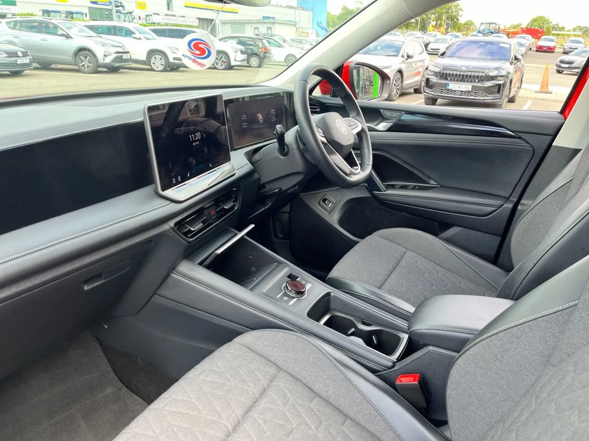 Volkswagen Tiguan Launch Edition 2.0 TDI 150HP DSG - Image 3