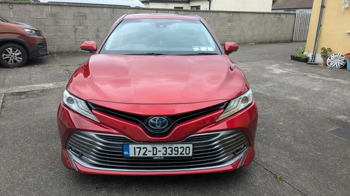 Toyota Camry 2017 (172), Clean & spotless, 2ry NCT - Image 1