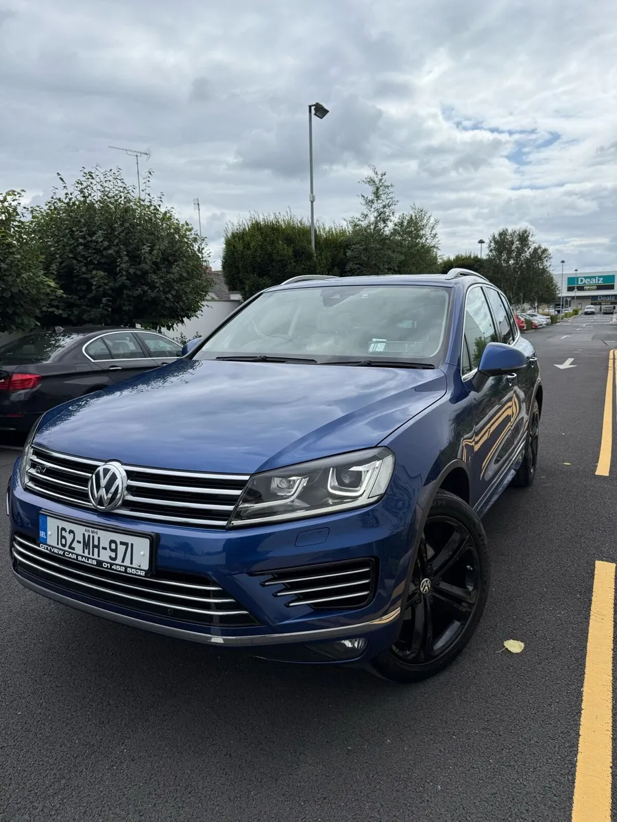 Volkswagen Touareg - Image 2