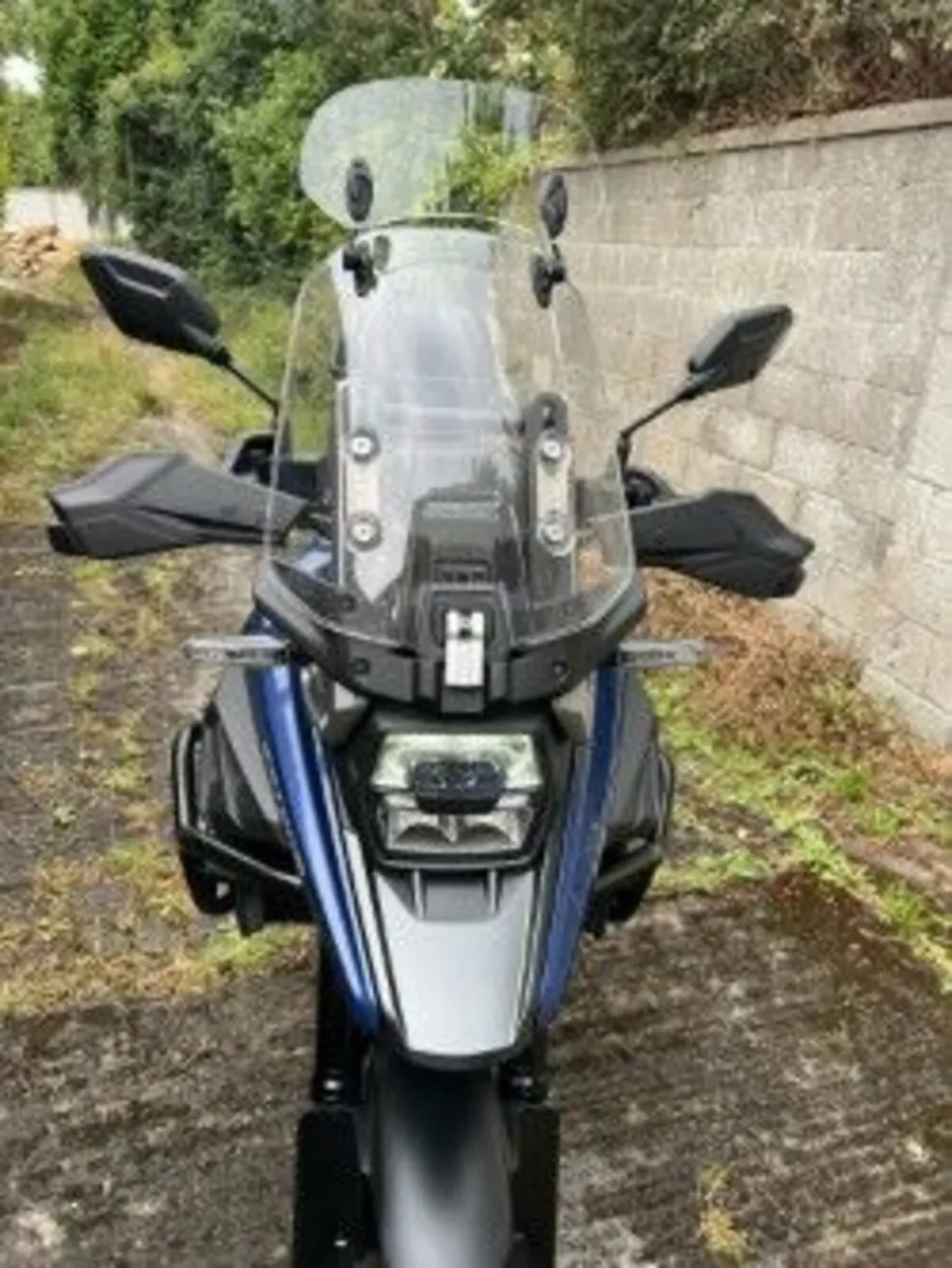Suzuki 1050 DE 2023 - Image 4