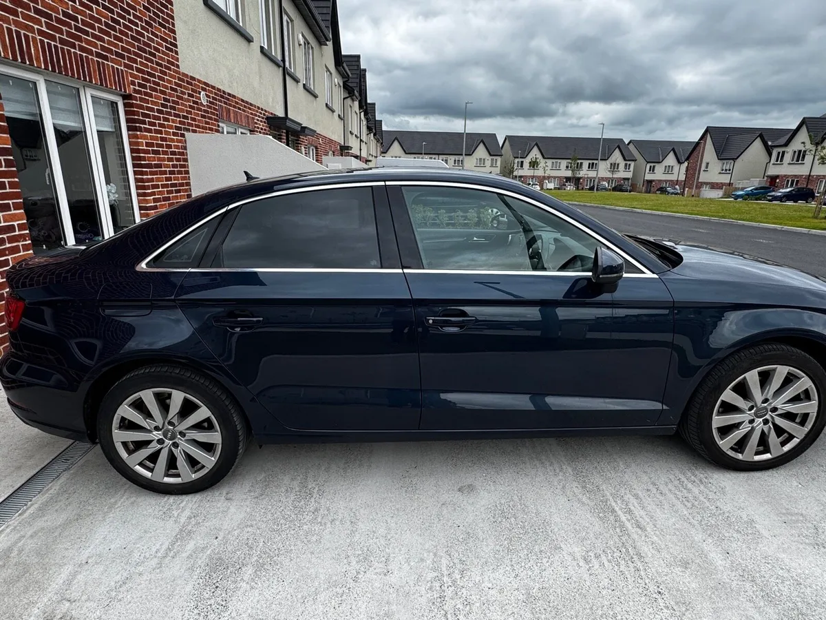 Audi A3 1.6 Diesel Automatic - Image 4