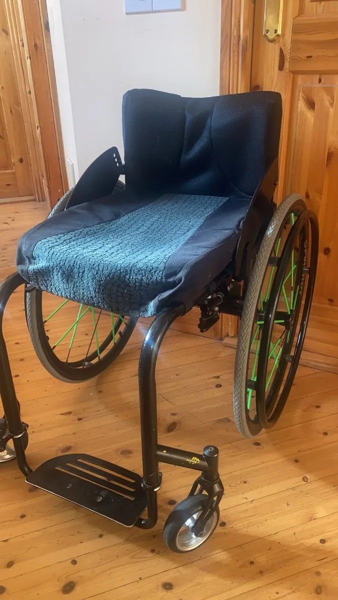 Wheelchair - Image 3