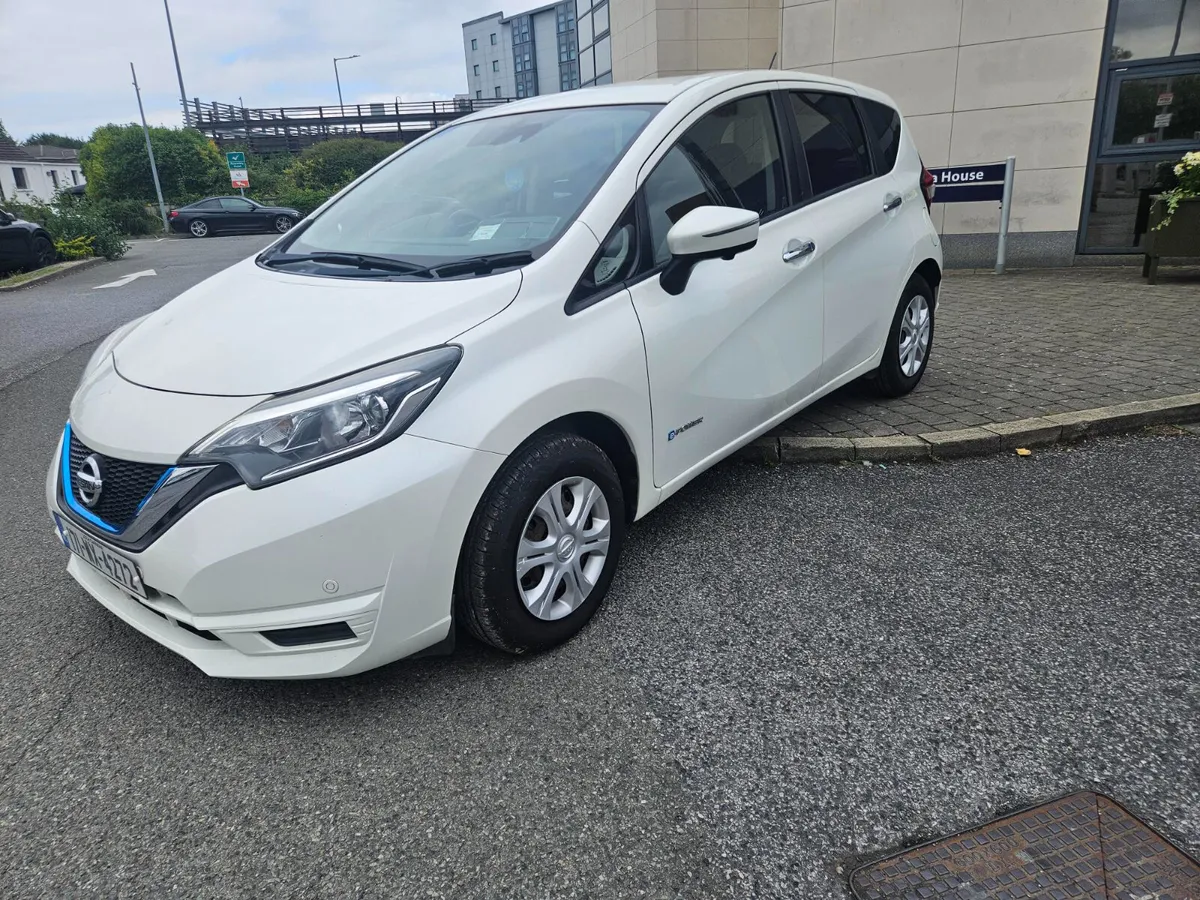 Nissan Note  AUTOMATIC EPOWER HYBRID HE  1.2 2017 - Image 2