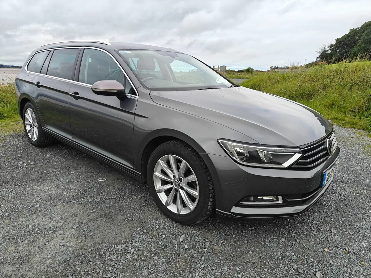 Volkswagen Passat 2016 - Image 4