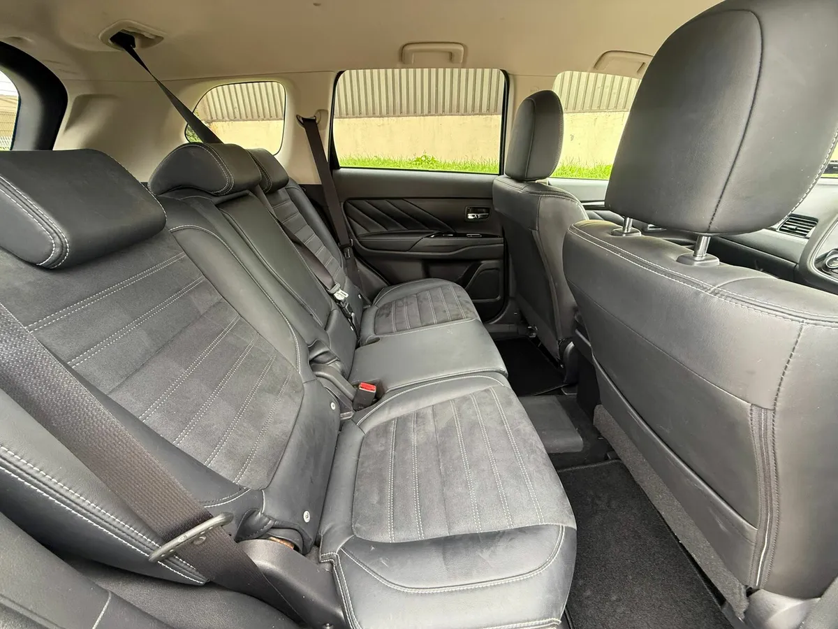 Mitsubishi outlander - Image 3