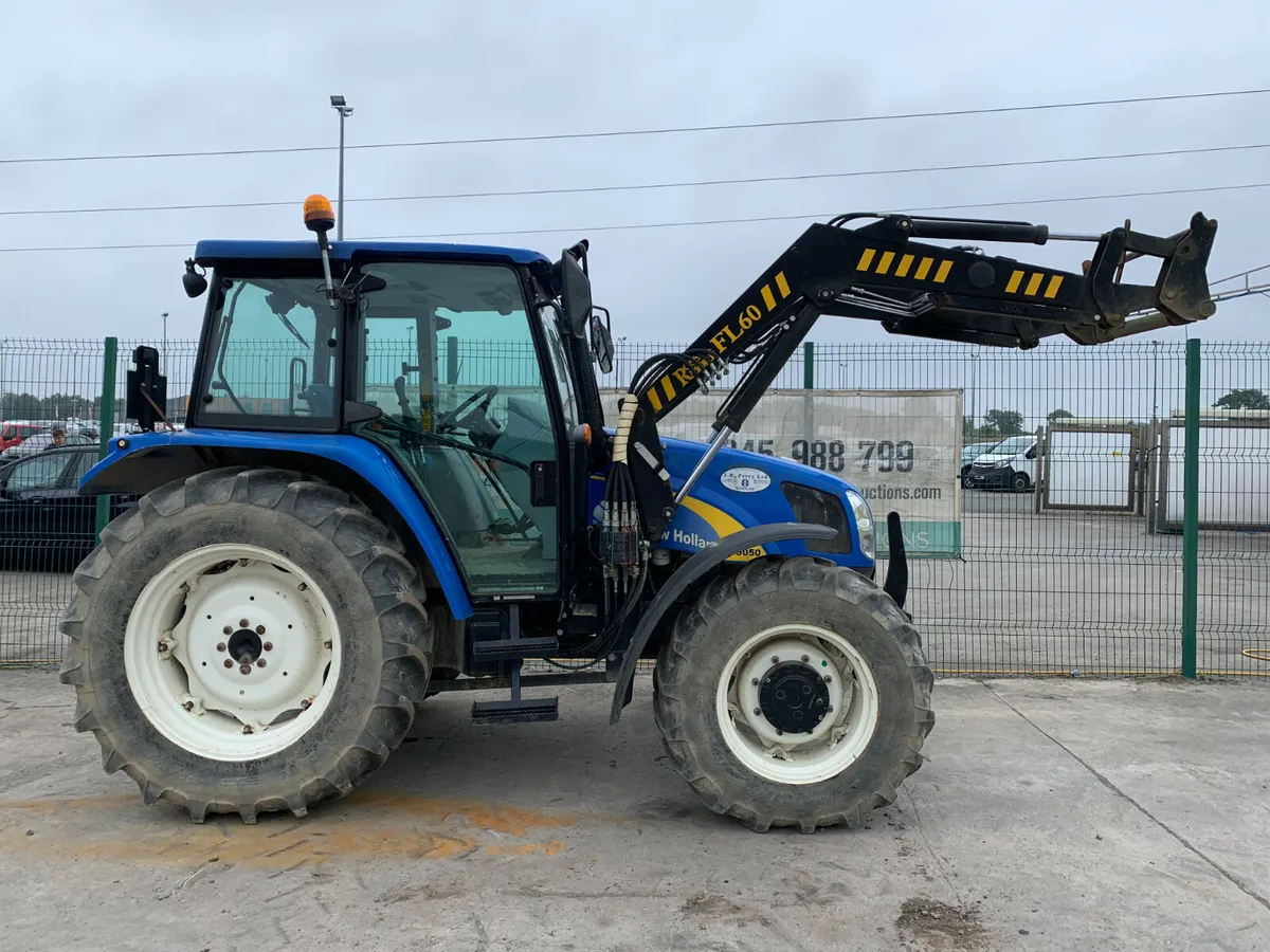 UNRESERVED 2010 NEW HOLLAND T5050 & LOADER FOR AUC - Image 3