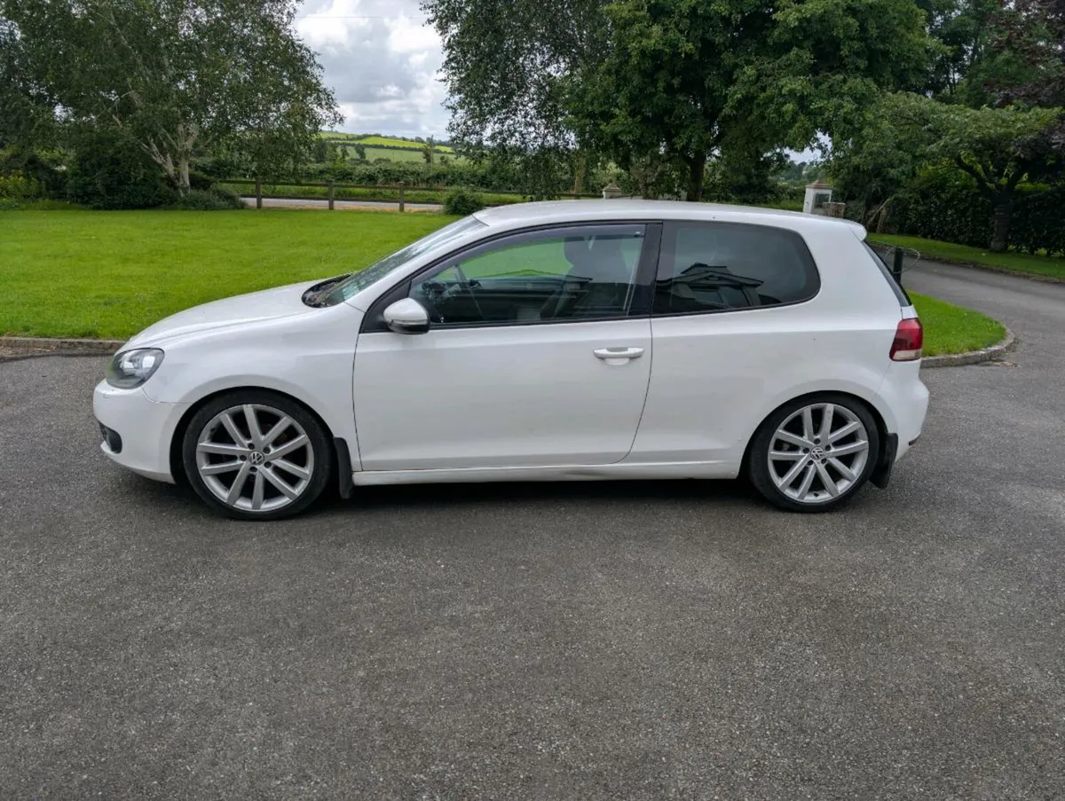 Volkswagen Golf 2L tdi - Image 2
