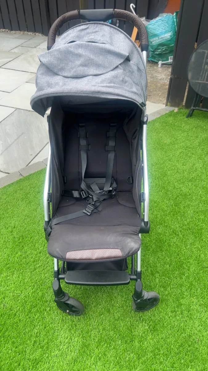 Stroller - Image 2