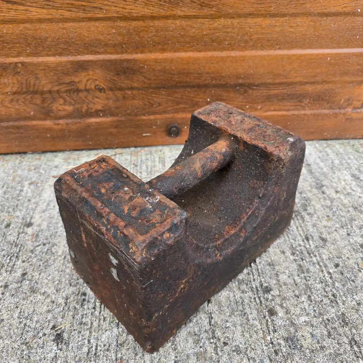 Vintage Cast Iron 25kg Weight Industrial - Image 3