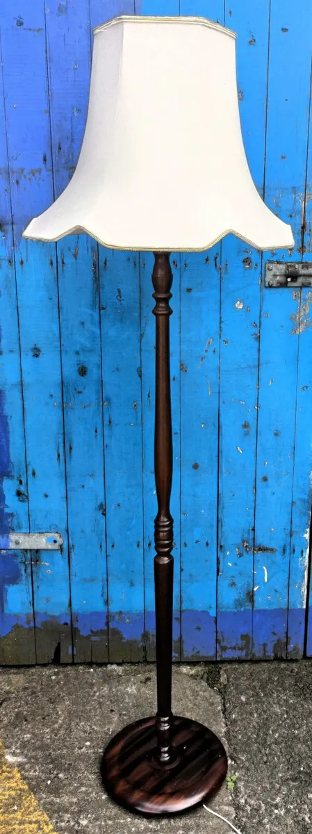 Standard Lamps - Image 4