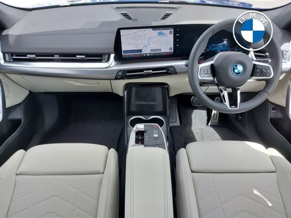 BMW iX2 Edrive20 M Sport - Image 4