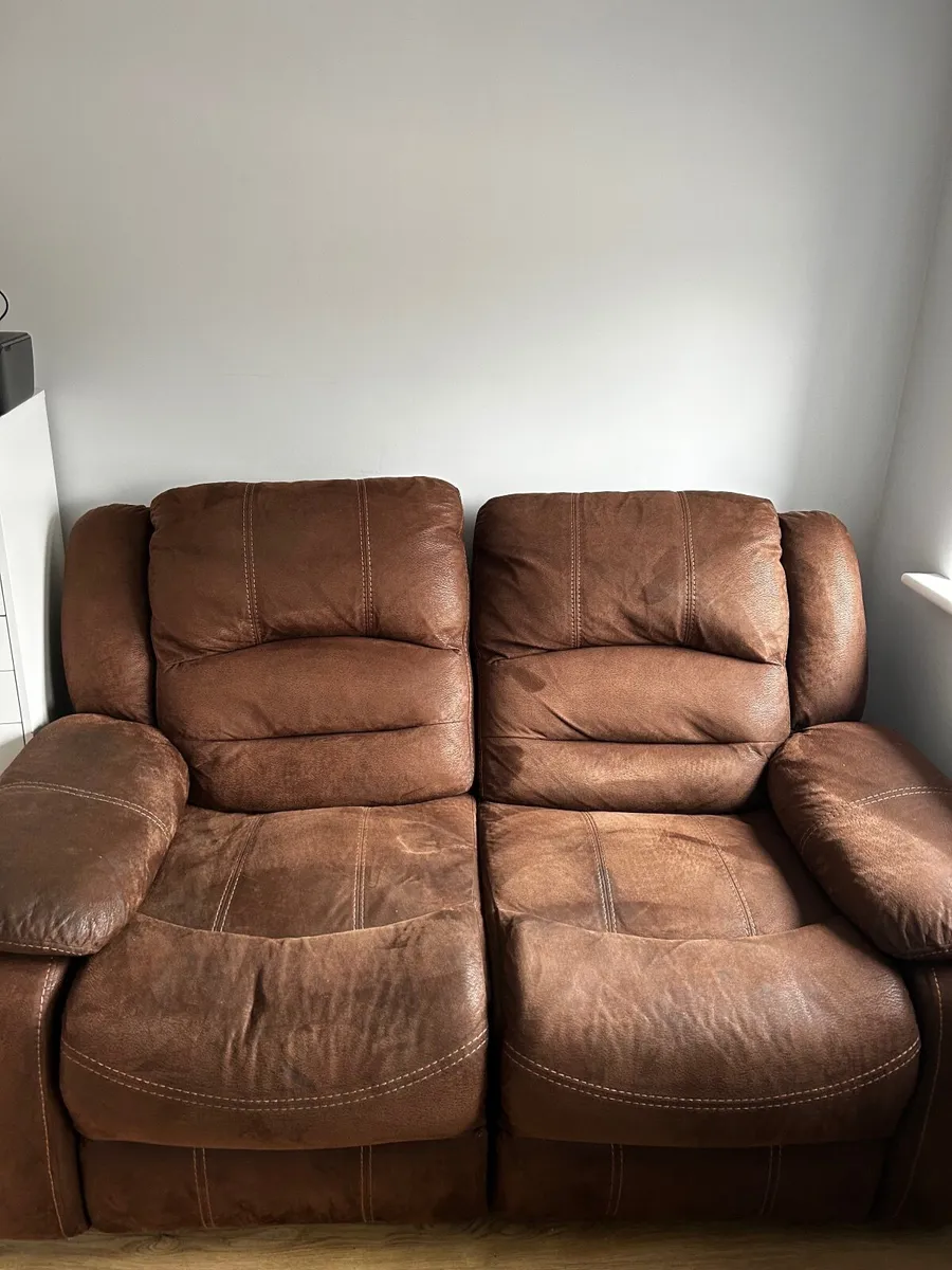 2 seater recliner sofa