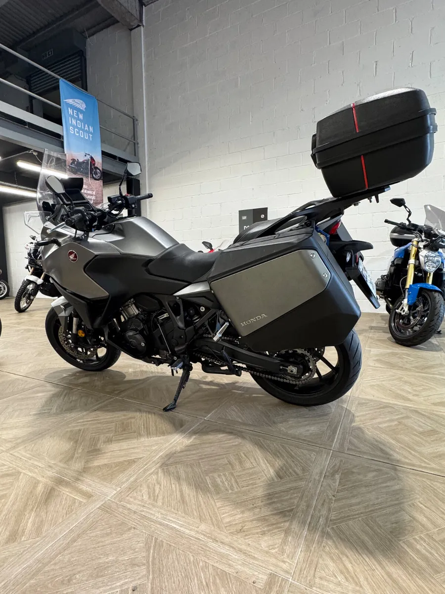Honda NT1100 2022 - Image 3