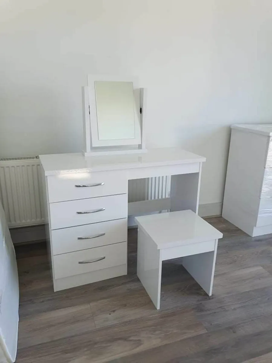 BEDROOM FURNITURE - Image 2
