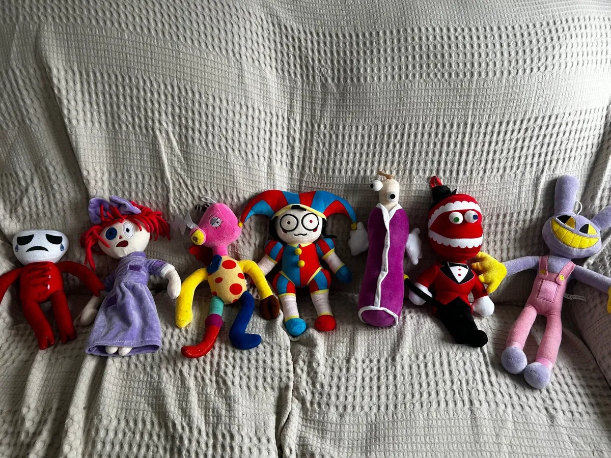 Super Mario & more plush bundles - Image 3
