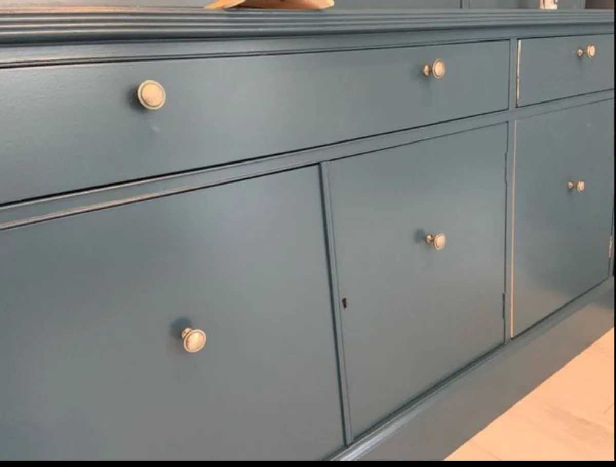 Mahogany buffet cabinet - Image 4