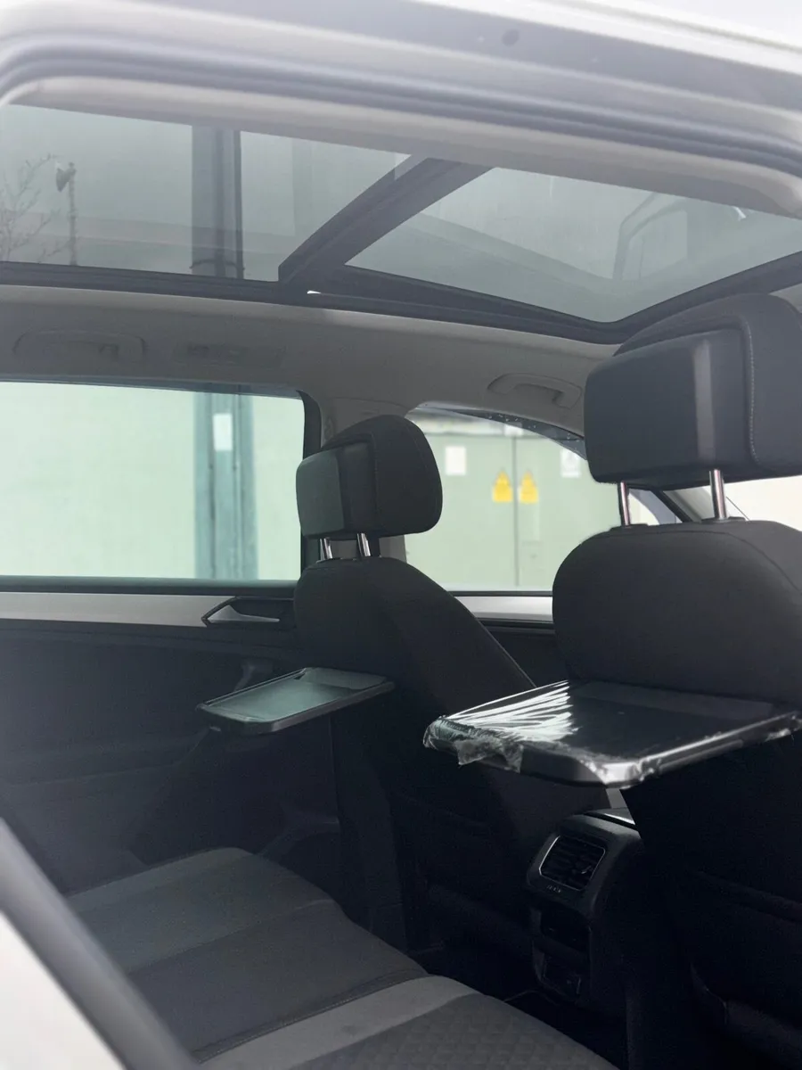 Volkswagen Tiguan 2017 - Image 2