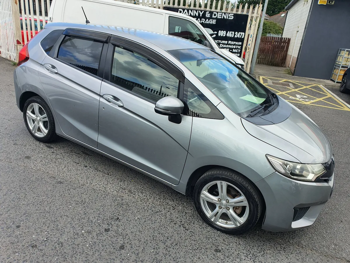 Honda Fit 2013 new nct low mileage - Image 3