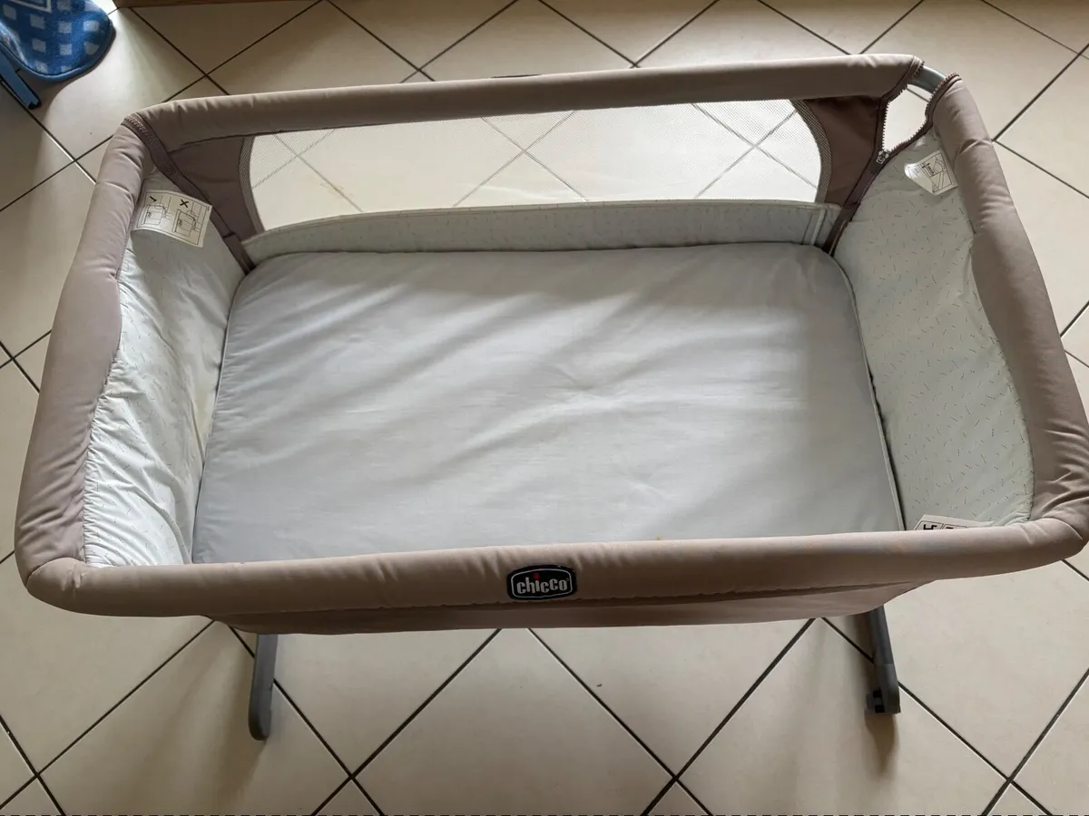 Mamas and papas cot bed with mattress plus crib - Image 4