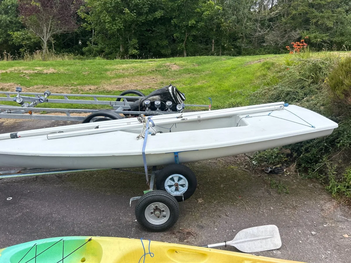 Laser 470 Boat - Image 2