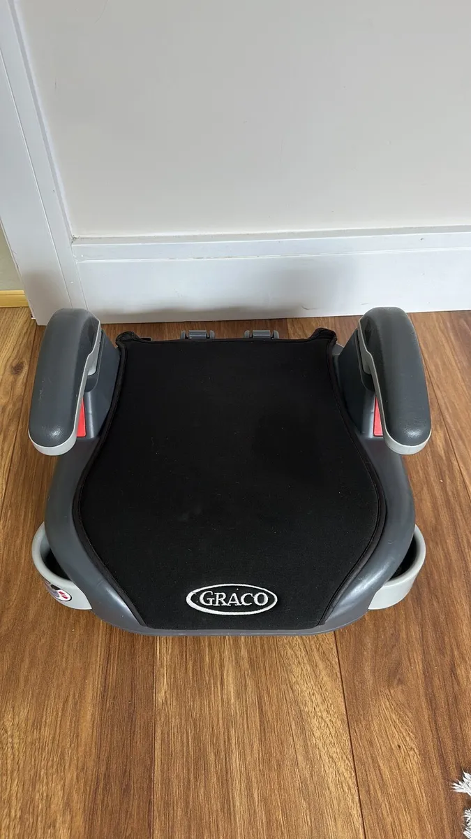 2 Graco Booster car seat - Image 3