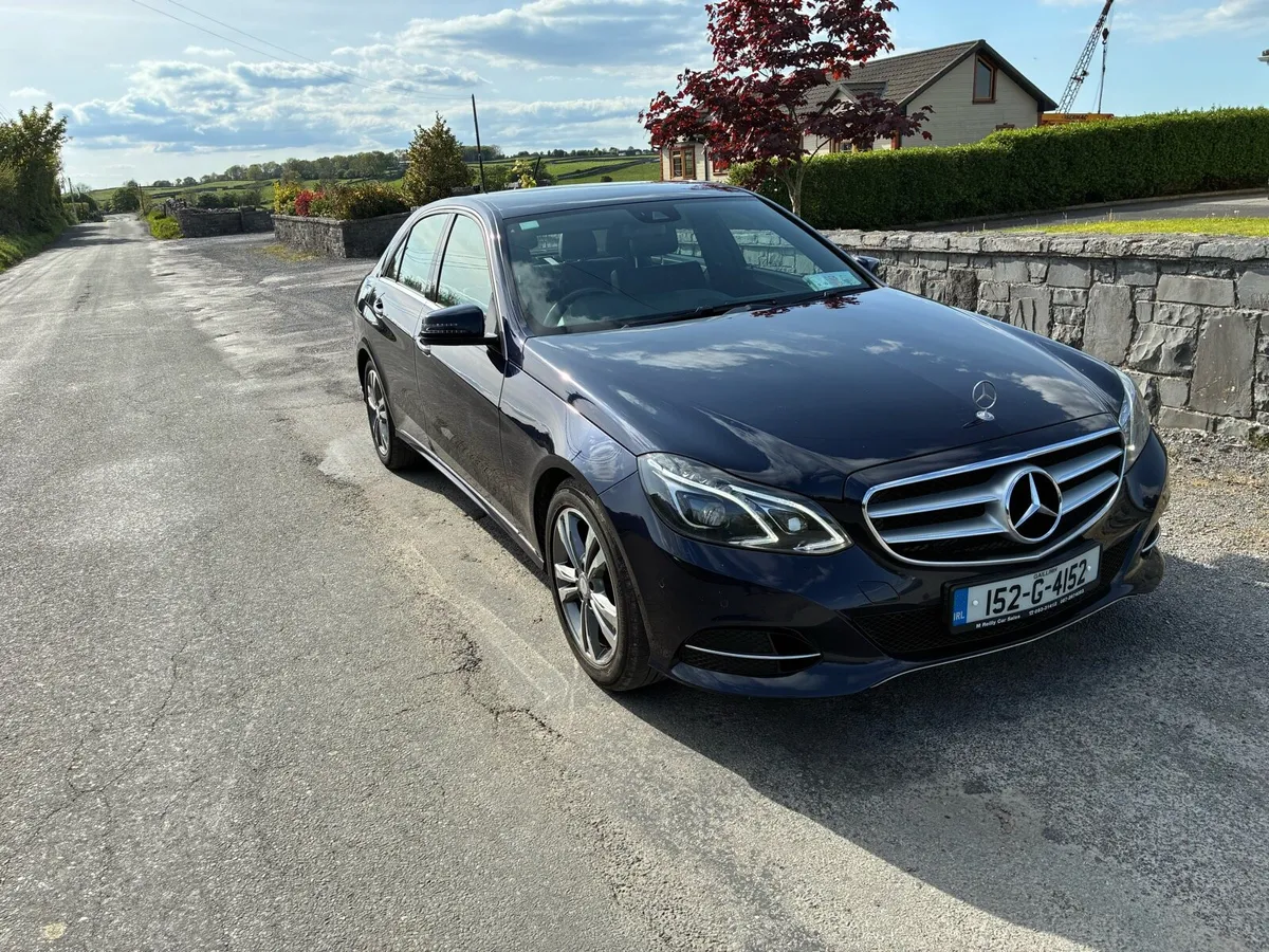 2015 Mercedes e220 - Image 3