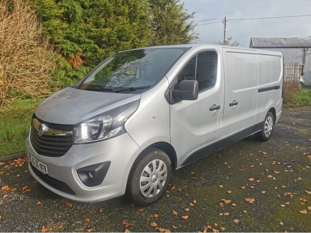 Vauxhall Vivaro 2.9T 1.6 cdti 120 LWB sportive - Image 4