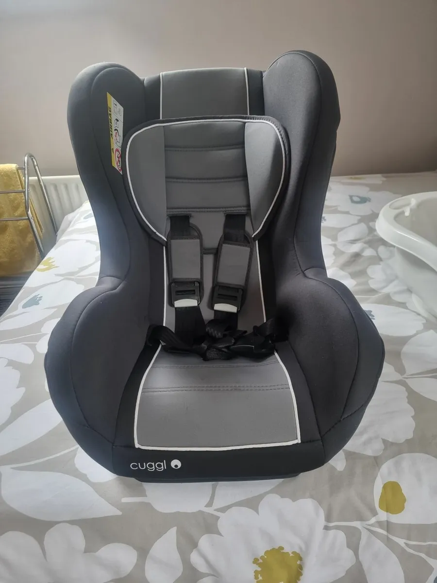 Child car seat - Image 2