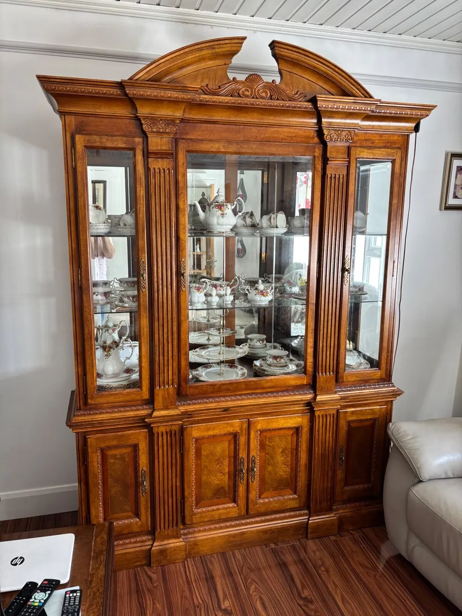 Wall unit - Image 3