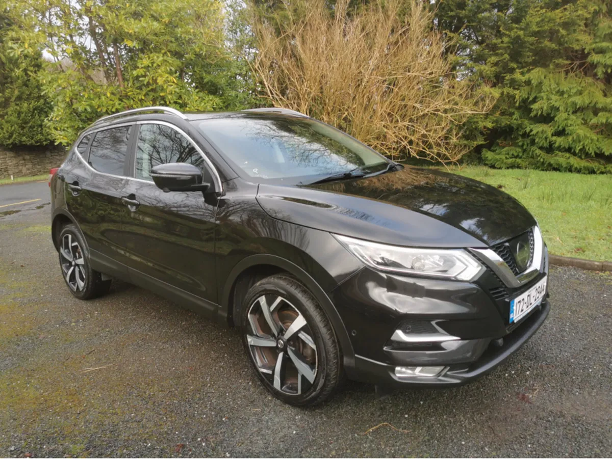 Nissan Qashqai TEKNA 1.6 DCI Automatic - Image 4
