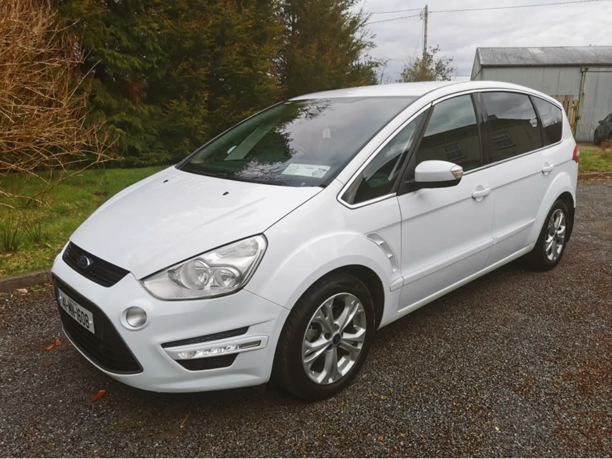Ford S-Max 2.0 TDCI TITANIUM  Auto Finance availab - Image 1
