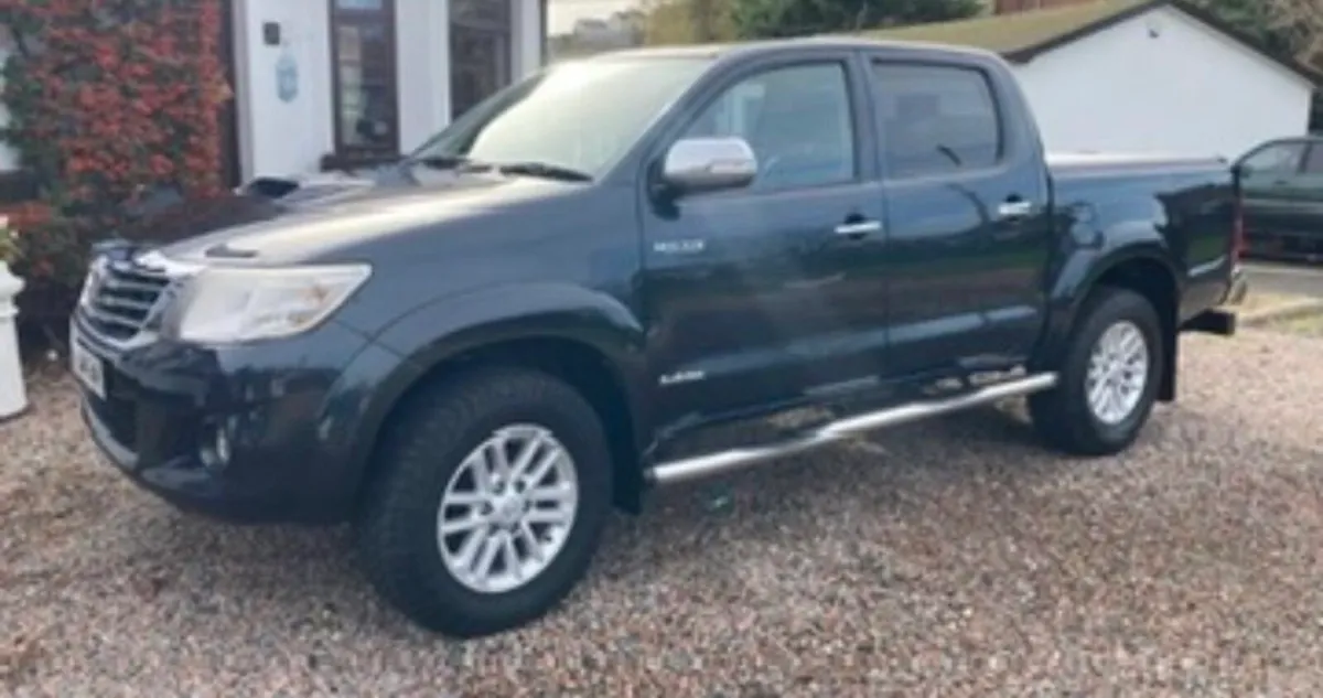 Toyota Hilux Invincible 2014 full history . - Image 1