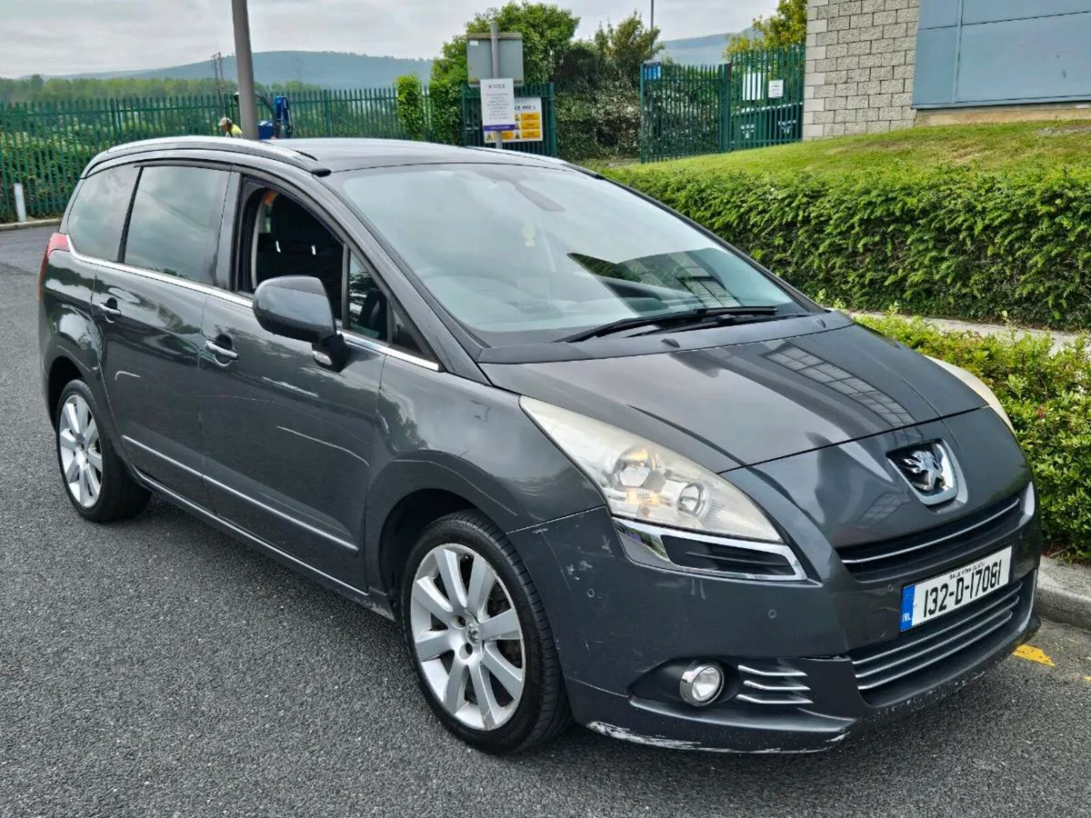 2013 PEUGEOT 5008 (7 SEAT, AUTO, DIESEL) - Image 1
