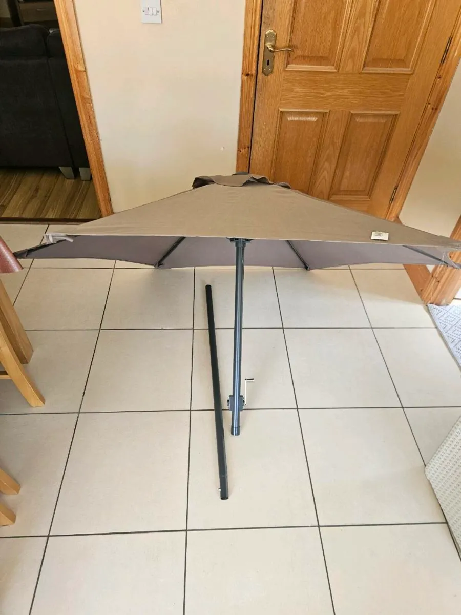 New Parasol cucita - Image 3