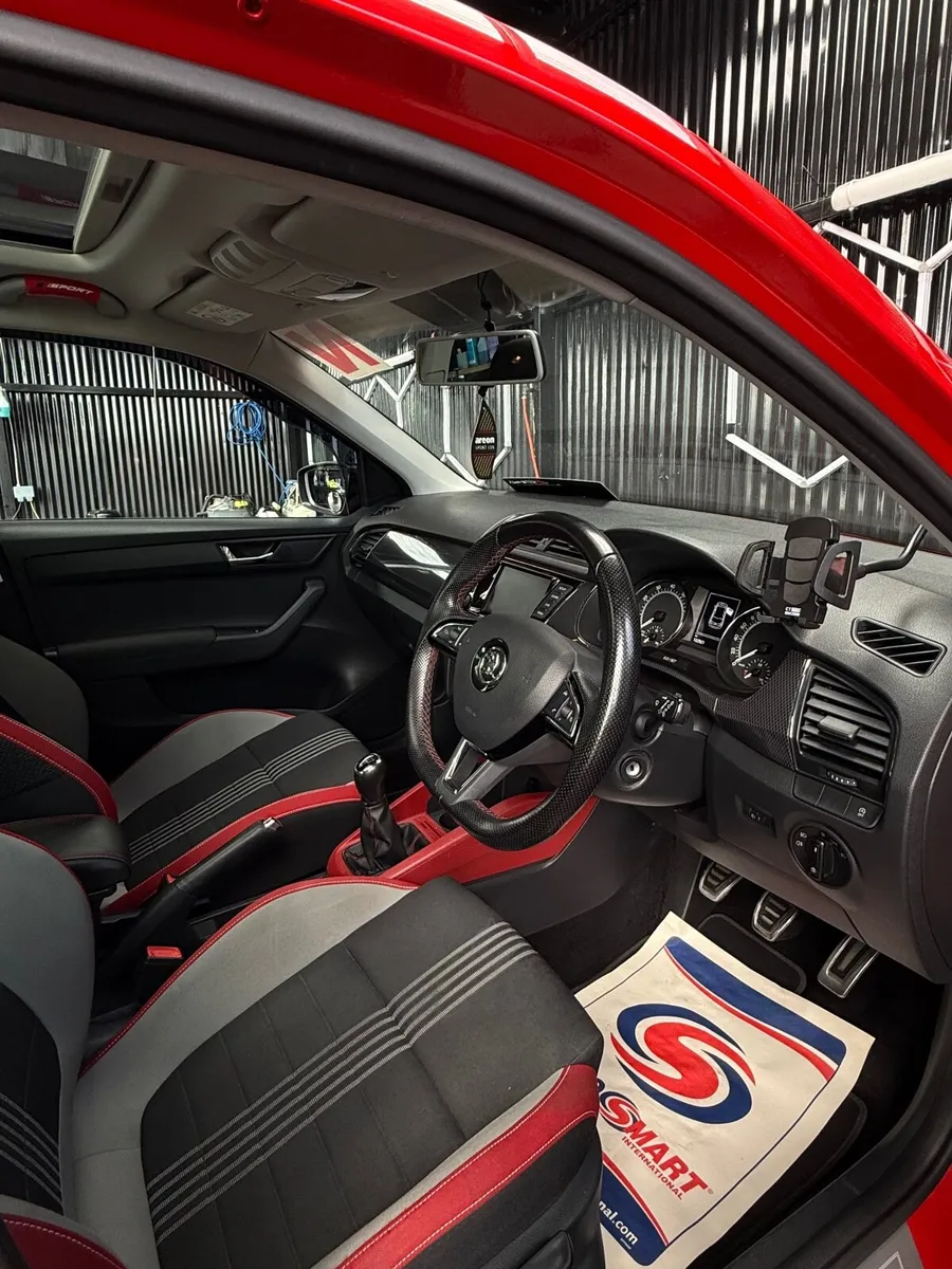 Skoda Fabia Monte Carlo Mk3 - Image 2