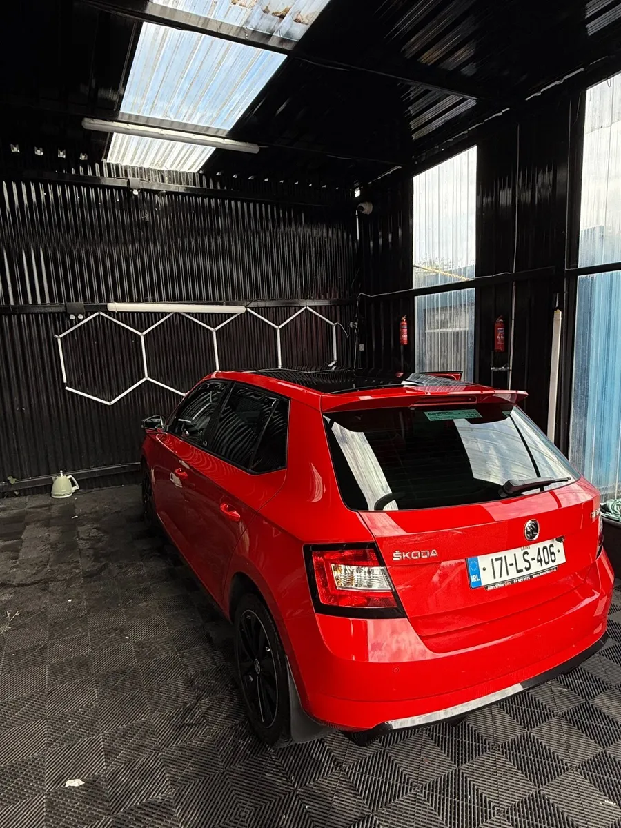 Skoda Fabia Monte Carlo Mk3 - Image 3