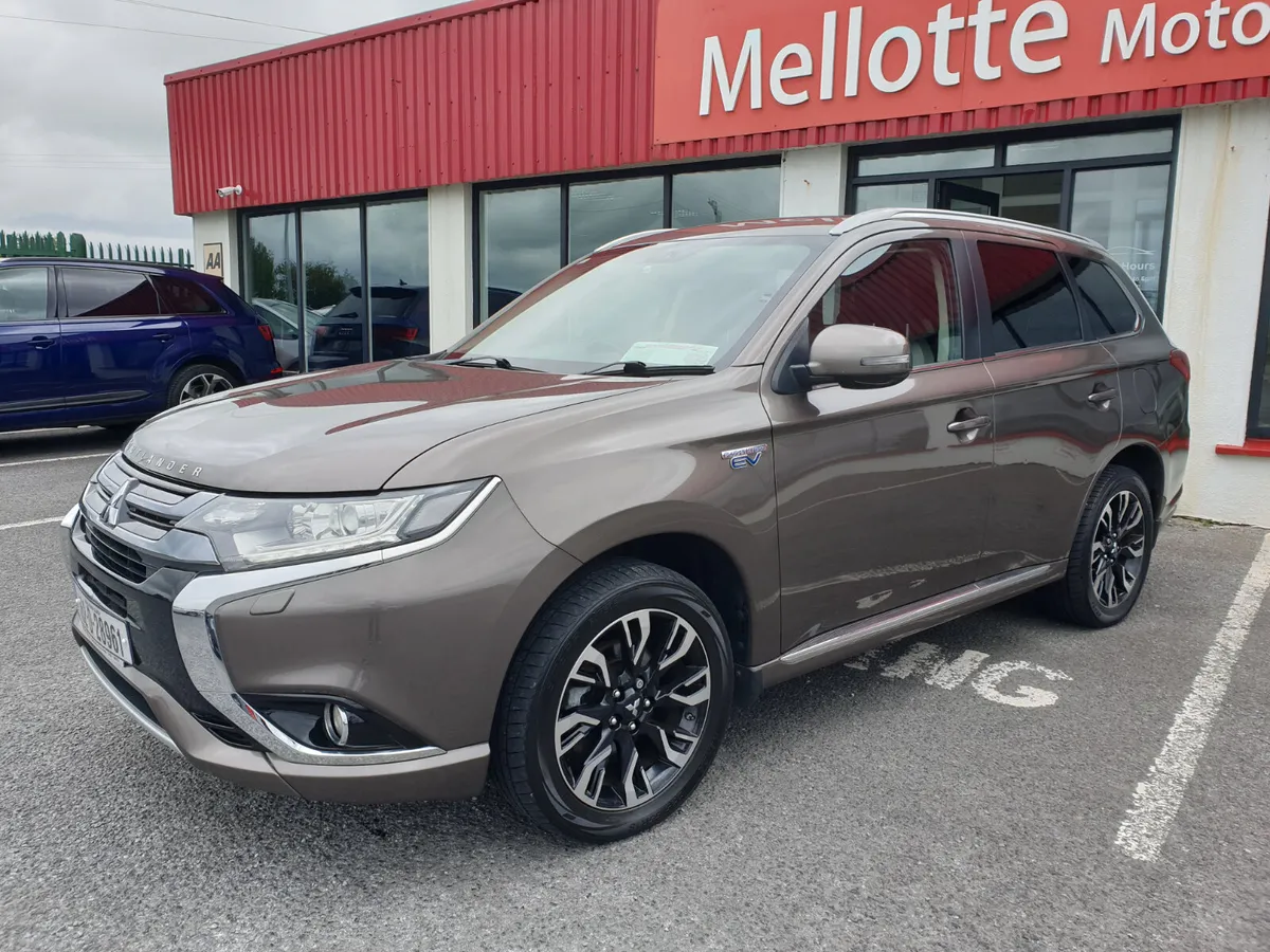 Mitsubishi Outlander 2.0 PHEV GX4H - Image 2