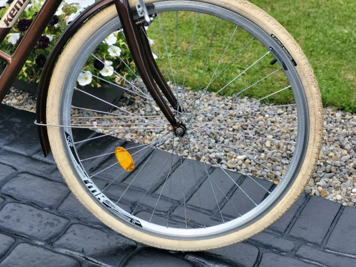 LADIES KENZEL BIKE N BASKET GOOD CONDITION - Image 4